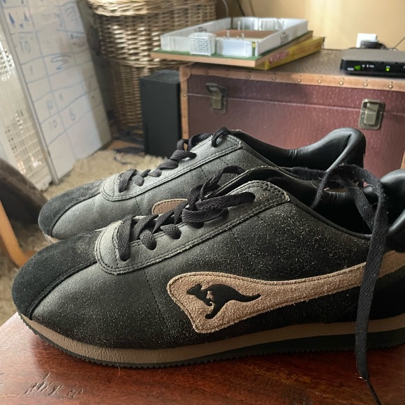 Kangaroo retro shoes , size 10.5 - Picture 4 of 7